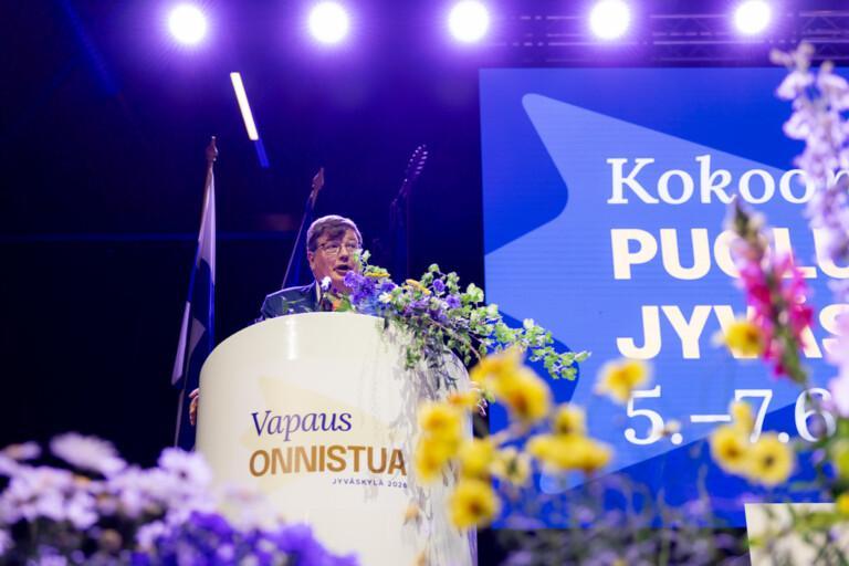 Kokoomuksen puoluekokous valitsi Arto Satosen puoluevaltuuston puheenjohtajaksi ja uuden puoluevaltuuston vuosille 2026–2028